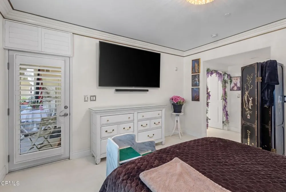 4336 Tradewinds Drive Oxnard, CA 93035