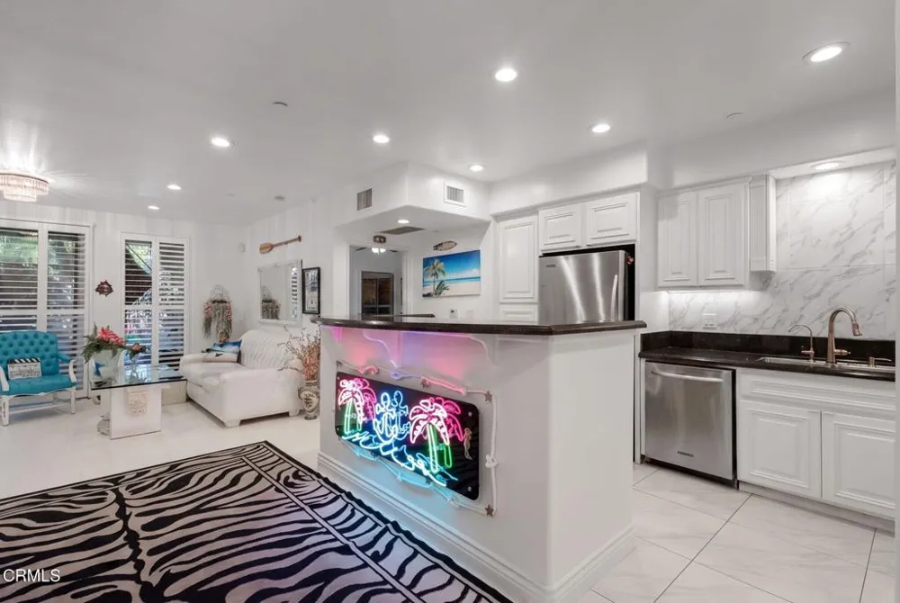 4336 Tradewinds Drive Oxnard, CA 93035