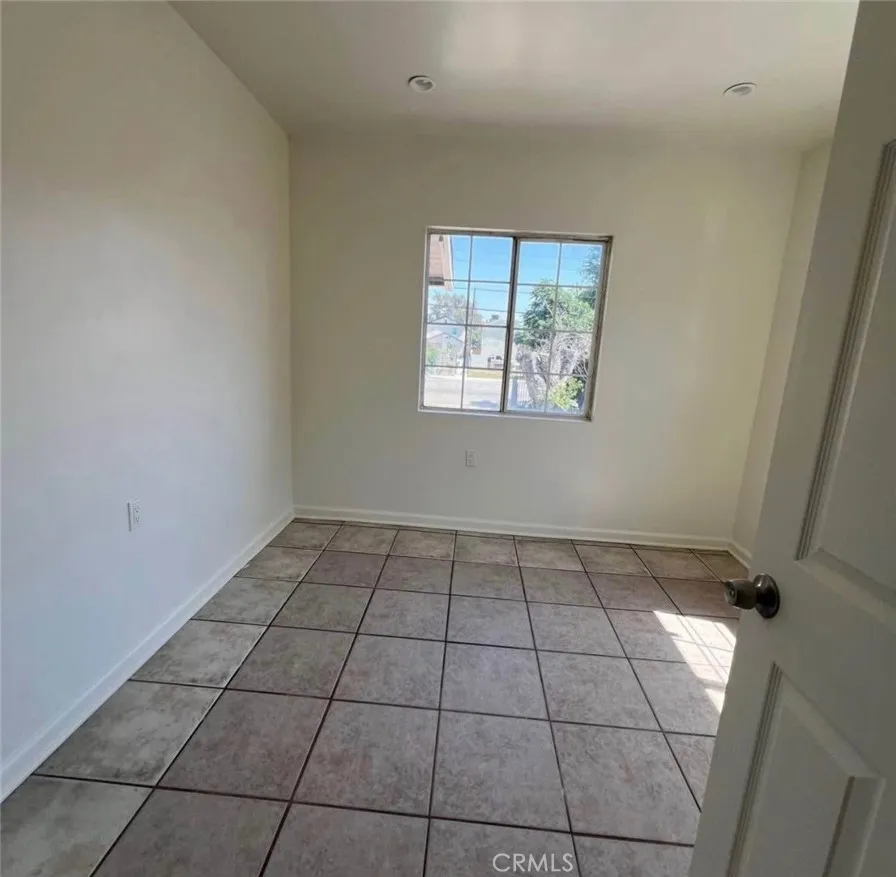 2019 Kentucky Bakersfield, CA 93305