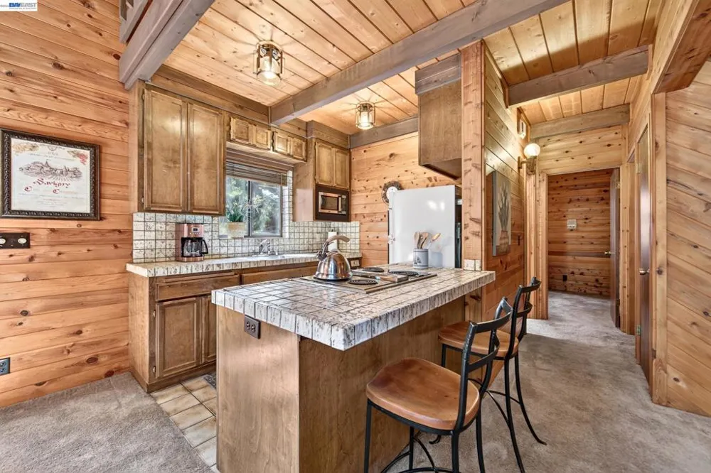 12057 Bennett Flat Rd Truckee, CA 96161