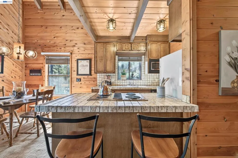 12057 Bennett Flat Rd Truckee, CA 96161