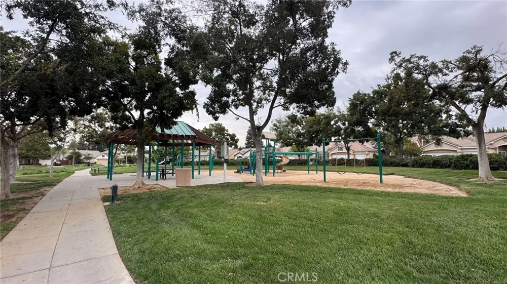 10588 E Fieldstone Avenue Clovis, CA 93619
