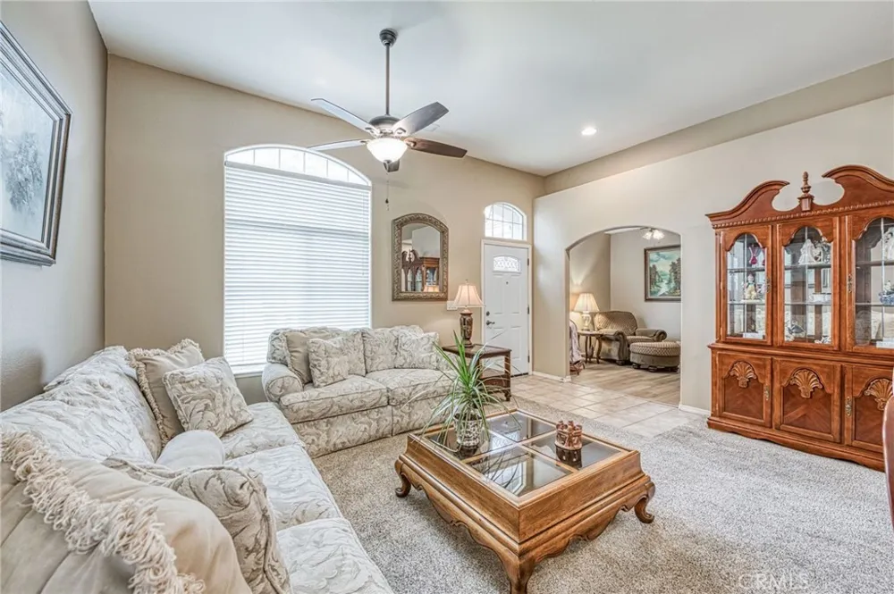 10588 E Fieldstone Avenue Clovis, CA 93619