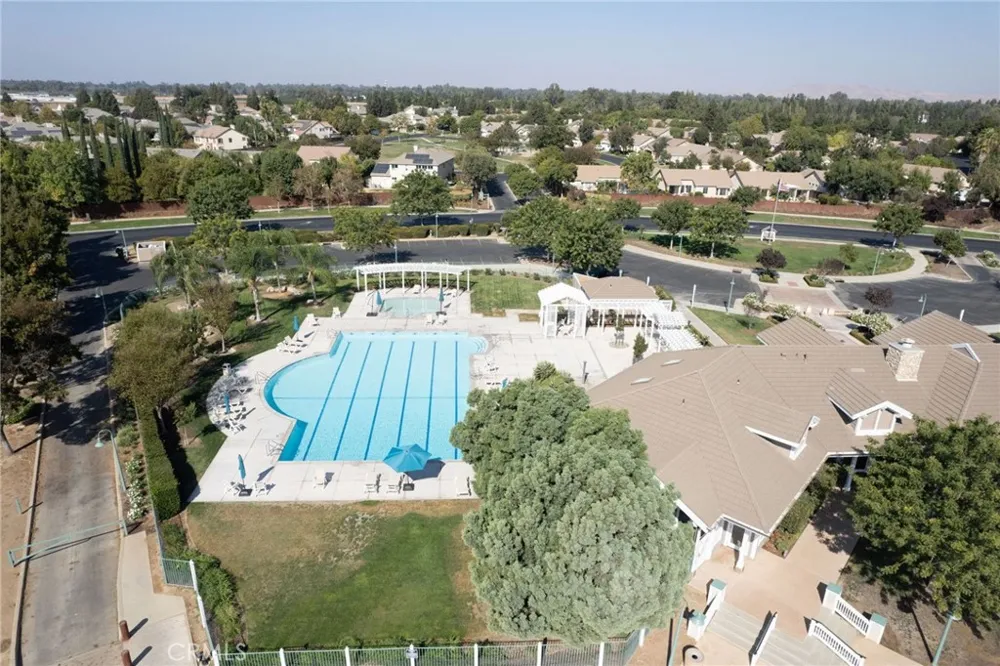 10588 E Fieldstone Avenue Clovis, CA 93619