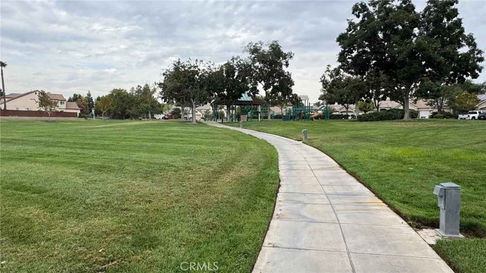 10588 E Fieldstone Avenue Clovis, CA 93619