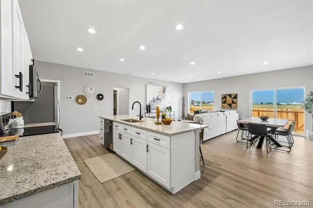 408 Molly Lane Fort Morgan, CO 80701