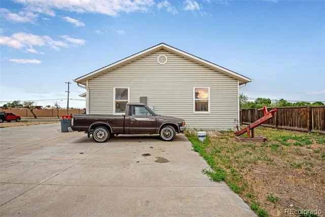8090 Quebec Street Commerce City, CO 80022
