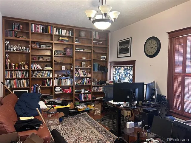 1102 3rd Avenue Longmont, CO 80501