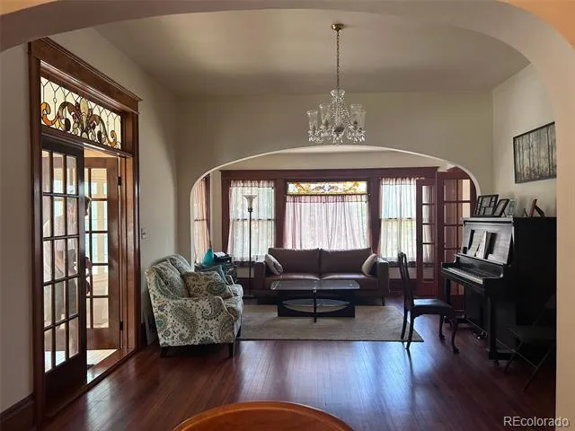 1102 3rd Avenue Longmont, CO 80501