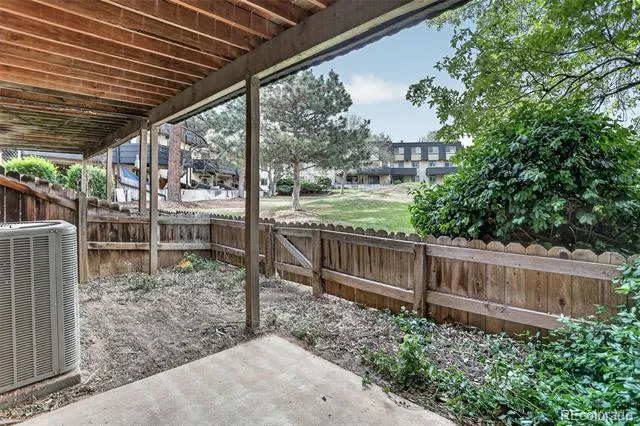 6870 S Broadway Centennial, CO 80122