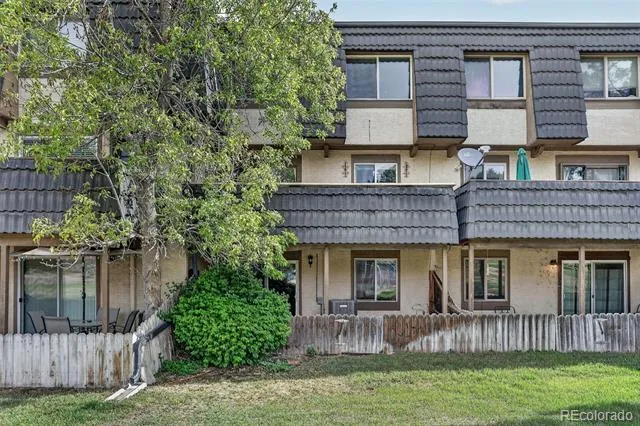 6870 S Broadway Centennial, CO 80122