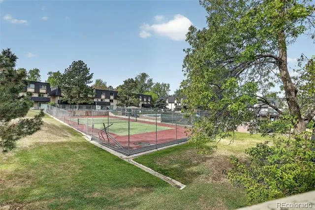 6870 S Broadway Centennial, CO 80122