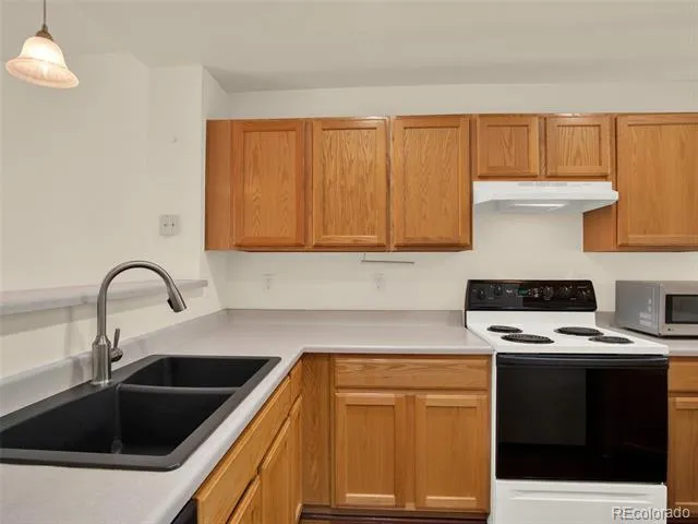 9108 W Phillips Drive Littleton, CO 80128
