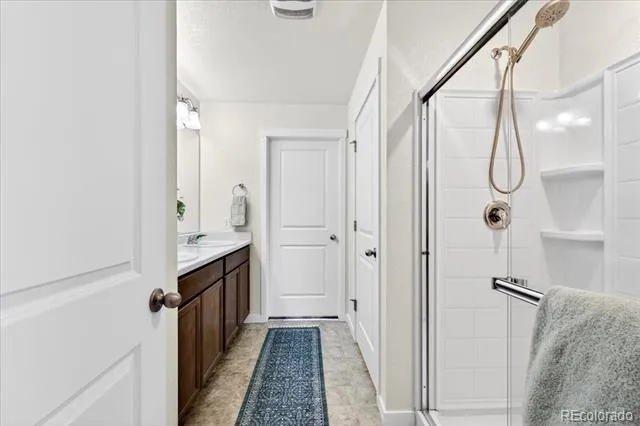 172 Fox Street Bennett, CO 80102