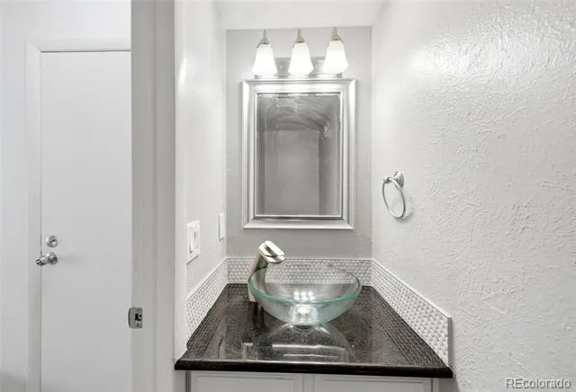 4221 S Quintero Way Aurora, CO 80013