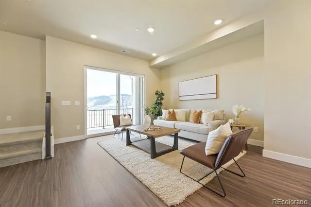 15577 W Washburn Drive Lakewood, CO 80228