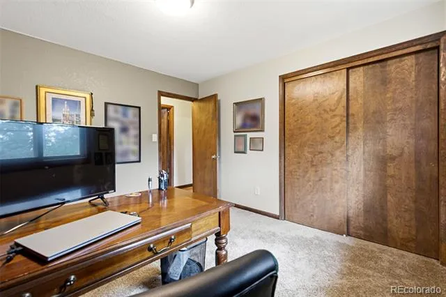 6323 Pike Circle Larkspur, CO 80118