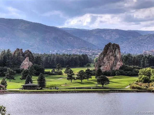 6323 Pike Circle Larkspur, CO 80118