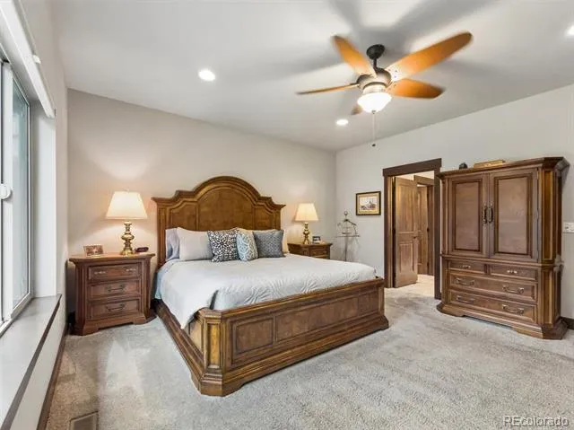 1240 Hoosier Drive Larkspur, CO 80118
