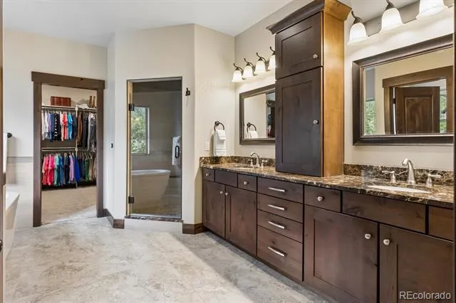 1240 Hoosier Drive Larkspur, CO 80118