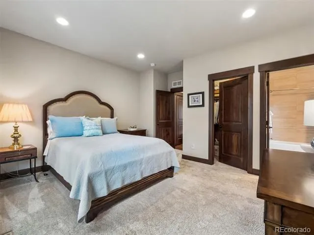 1240 Hoosier Drive Larkspur, CO 80118