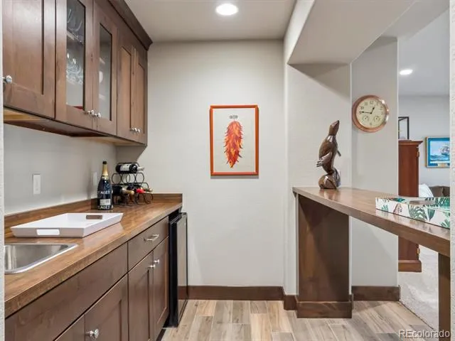 1240 Hoosier Drive Larkspur, CO 80118