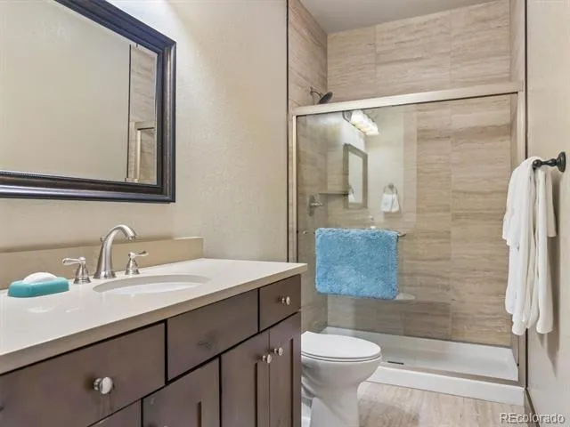 1240 Hoosier Drive Larkspur, CO 80118