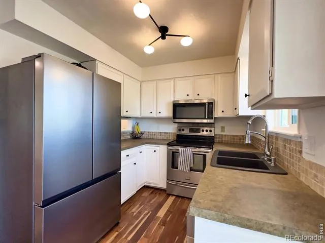 1205 Sycamore Drive Loveland, CO 80538