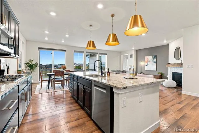 19174 W 95th Lane Arvada, CO 80007