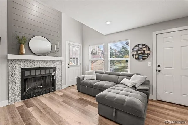 932 S Dearborn Way #11 Aurora, CO 80012