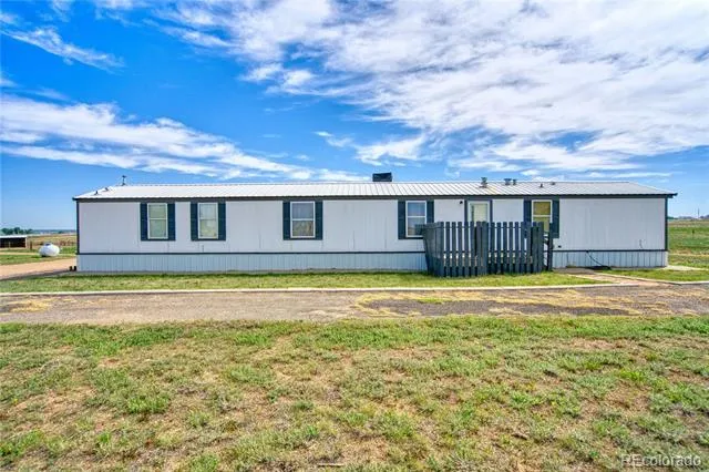 17701 County Road 38 Platteville, CO 80651