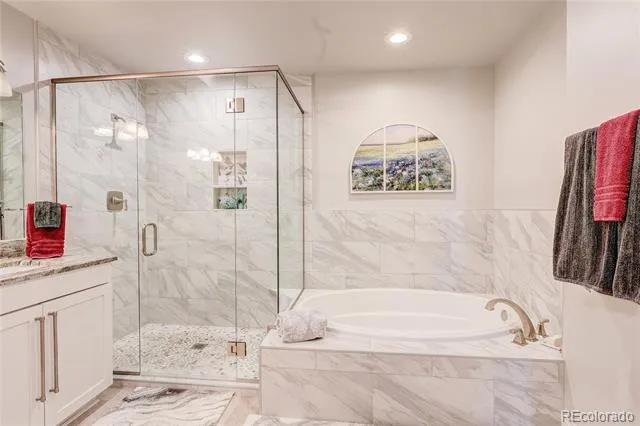 8100 E Union Avenue #1806 Denver, CO 80237