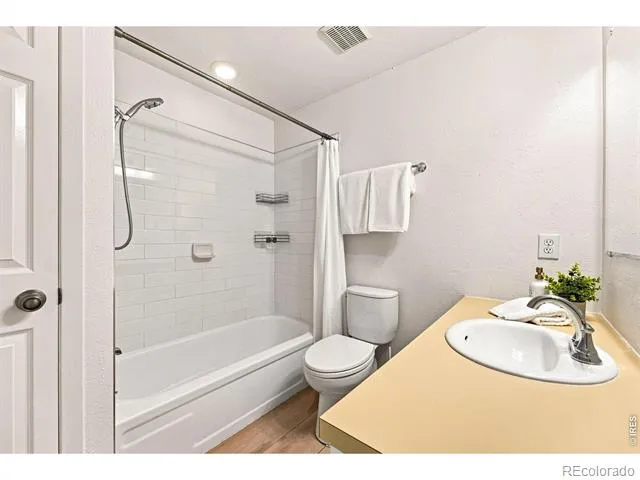 3420 Cripple Creek Square Boulder, CO 80305