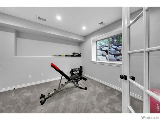 7237 Spring Creek Circle Niwot, CO 80503