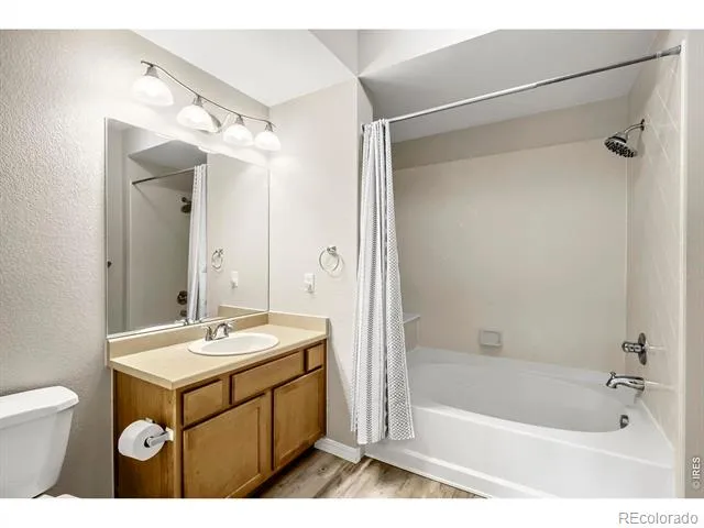 804 Summer Hawk Drive #5207 Longmont, CO 80504