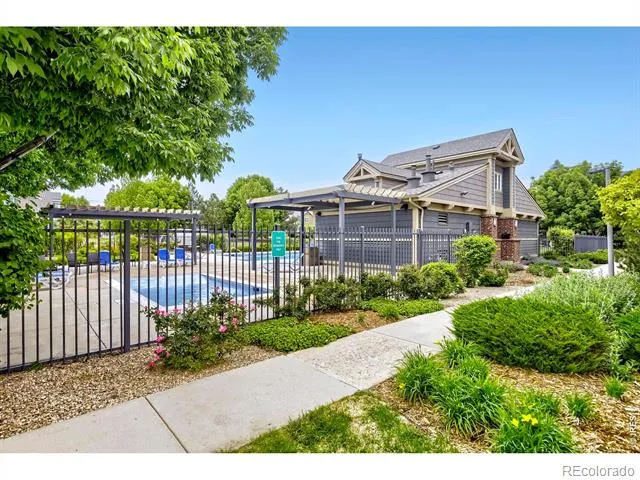 804 Summer Hawk Drive #5207 Longmont, CO 80504