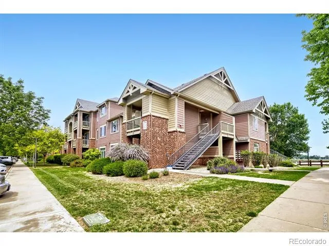 804 Summer Hawk Drive #5207 Longmont, CO 80504