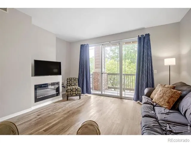 804 Summer Hawk Drive #5207 Longmont, CO 80504