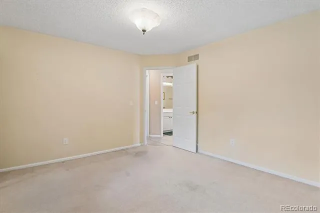 8 Walter Way Broomfield, CO 80020