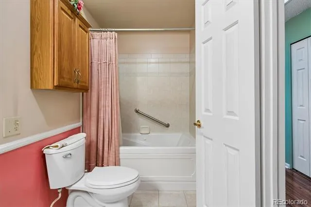 8 Walter Way Broomfield, CO 80020