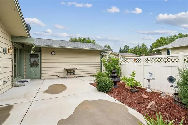 8 Walter Way Broomfield, CO 80020