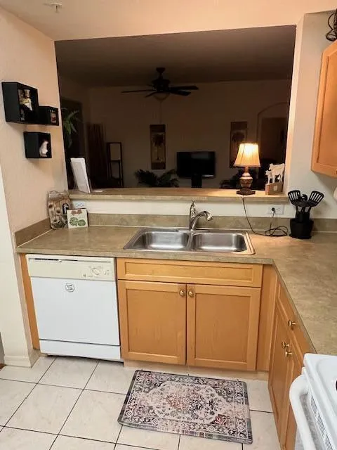 11015 Legacy Lane #101 Palm Beach Gardens, FL 33410