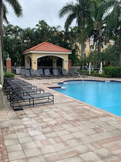 11015 Legacy Lane #101 Palm Beach Gardens, FL 33410