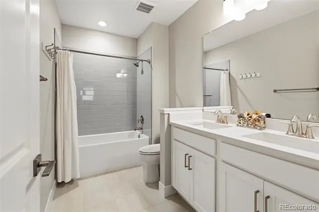 3271 Beckwith Run Broomfield, CO 80023