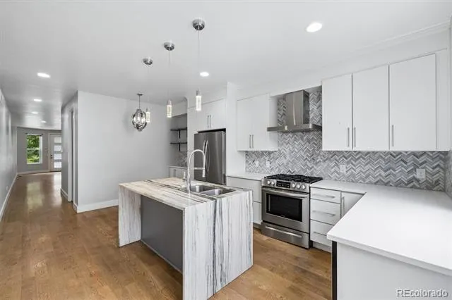 2259 S High Street Denver, CO 80210