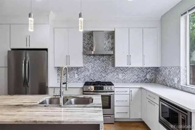 2259 S High Street Denver, CO 80210