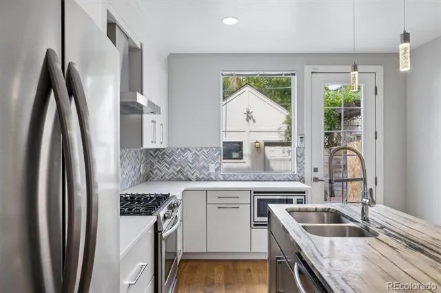 2259 S High Street Denver, CO 80210