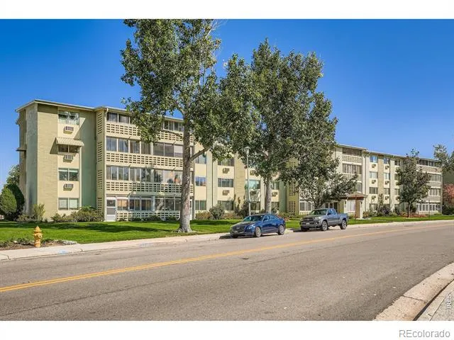 680 S Alton Way #1B Denver, CO 80247