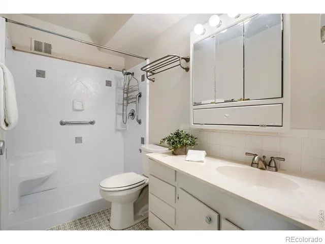 680 S Alton Way #1B Denver, CO 80247