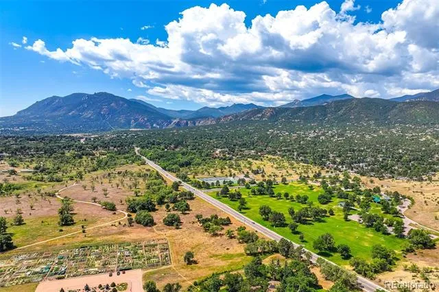 424 Pyrite Terrace Colorado Springs, CO 80905